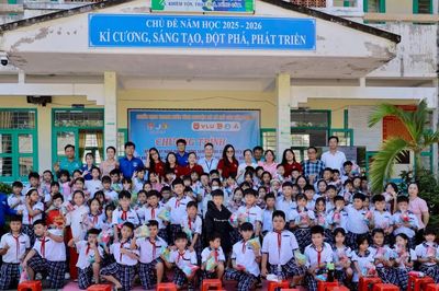Ấn tượng công trình 'Trao yêu thương 2026' của sinh viên Văn Lang