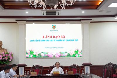 Xây dựng dự án Luật về văn bản quy phạm pháp luật: Cơ hội để hoàn thiện hệ thống pháp luật theo yêu cầu phát triển của đất nước