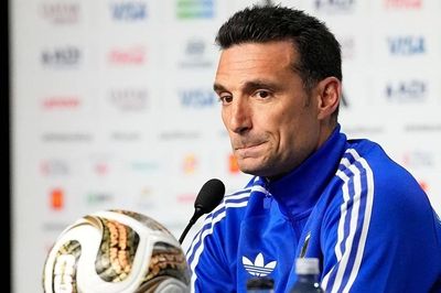 Scaloni để ngỏ tương lai sau thất bại ở chung kết World Cup 2026