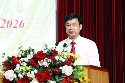 Bầu chức danh Chủ tịch UBND đặc khu Vân Đồn