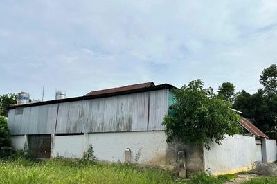 Nguyên hiệu trưởng dựng nhà trên đất trường, chiếm dụng gần 500m²