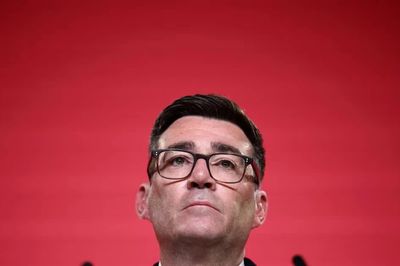 Nước Anh chuyển giao quyền lực, ông Andy Burnham sẵn sàng nhậm chức thủ tướng