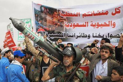 Houthi tuyên bố phong tỏa hàng hải với Ả-rập Xê-út ngay lập tức