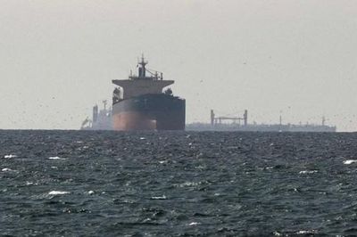 Tàu qua eo biển Hormuz giảm mạnh khi căng thẳng Mỹ - Iran leo thang