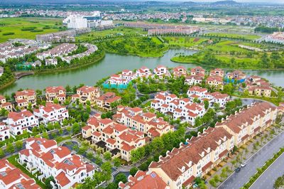 Sang tên trước, nhận tiền sau: Người bán nhà 'cầm đằng lưỡi'