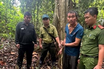 Khởi tố bị can săn bắt động vật nguy cấp, quý hiếm