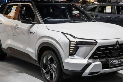 Mitsubishi Xforce hybrid ra mắt Indonesia