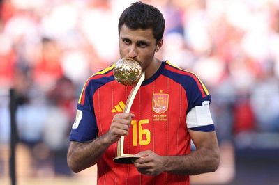 QBV World Cup 2026 Rodri lập kỷ lục chuyền bóng vô tiền khoáng hậu