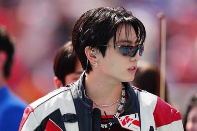 Jung Kook trở lại sân khấu World Cup sau 4 năm, chia sẻ cảm xúc đặc biệt