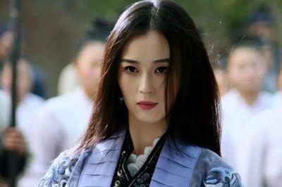 Người duy nhất luyện thành cả hai đại thần công Cửu Âm Cửu Dương trong truyện Kim Dung