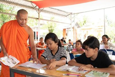 Vị sư nặng lòng với cộng đồng Khmer