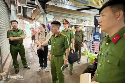 Kiểm tra công tác phòng cháy, chữa cháy tại các chợ trước khi Luật Phòng cháy và chữa cháy số 27/2001/QH10 có hiệu lực