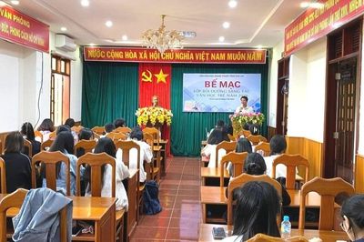 54 học sinh hoàn thành lớp bồi dưỡng sáng tác văn học trẻ năm 2026