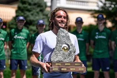 Tennis: Tsitsipas dành danh hiệu đầu tiên sau 16 tháng