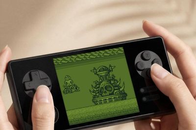 GKD 350H Ultra: Máy chơi game cầm tay vỏ nhôm với màn hình độ phân giải 1600p siêu nét