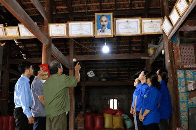 Chân dung Bác trong mỗi nếp nhà người Tày, Nùng