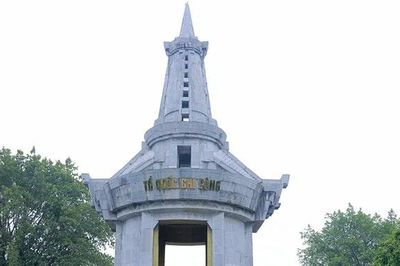Trường Đại học Hùng Vương tổ chức các hoạt động tri ân Ngày Thương binh - Liệt sĩ