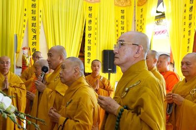 Cà Mau: Trung ương Giáo hội và nhiều phái đoàn viếng tang Hòa thượng Thích Phước Lợi