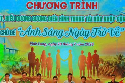 Vĩnh Long: Gặp mặt, biểu dương điển hình trong tái hòa nhập cộng đồng