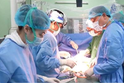 Việt Nam chinh phục những giới hạn mới trong kỹ thuật ghép gan