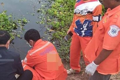 Tưởng chiếc túi dưới sông chứa thức ăn, người đánh cá không ngờ thứ bên trong lại khiến mình ám ảnh, lập tức gọi cảnh sát