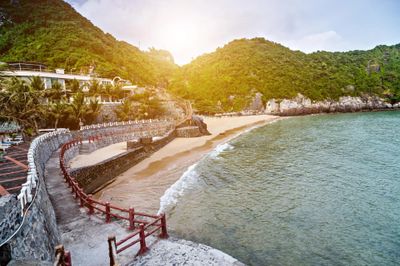 4 địa điểm ngắm bình minh đẹp nhất ở Cát Bà, ai đến một lần cũng muốn dậy sớm