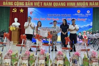 Học viện Tư pháp cơ sở tại TPHCM: Tổ chức về nguồn, tri ân người có công