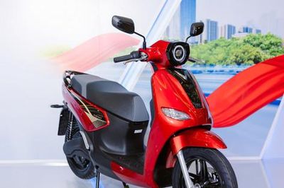 Kinh doanh xe máy điện tăng tốc đón mùa tựu trường