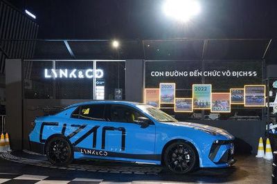 Ngành công nghiệp ô tô Trung Quốc đối mặt áp lực tìm kiếm lợi nhuận để tồn tại