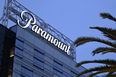Thẩm phán Mỹ đình chỉ thương vụ Paramount Skydance mua Warner Bros