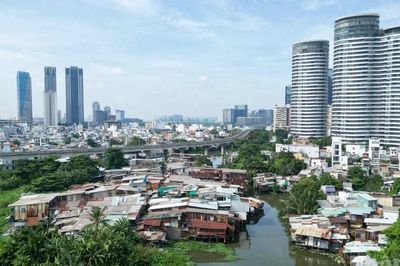 [Ảnh] Toàn cảnh khu nhà ven rạch ở trung tâm Thành phố Hồ Chí Minh trước khi khoác lên diện mạo mới