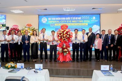 Diễn đàn nhãn khoa quốc tế quy tụ chuyên gia hàng đầu tại Huế