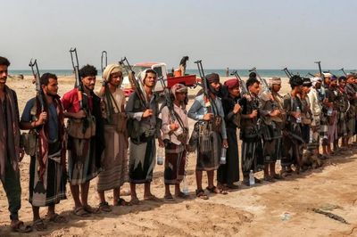 Houthi tuyên bố bao vây đường biển Saudi Arabia, nguy cơ mở thêm mặt trận mới