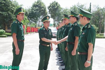 Tập trung lãnh đạo hoàn thành tốt nhiệm vụ quản lý, bảo vệ biên giới