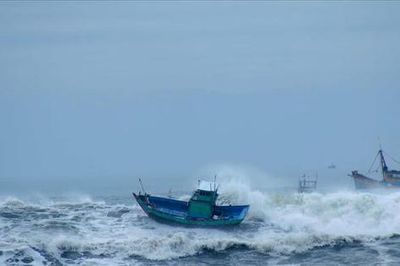 Áp thấp nhiệt đới xu hướng mạnh lên thành bão, khả năng vào Biển Đông cuối tuần này