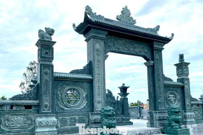 Nghệ An: Lên kế hoạch sẵn sàng cưỡng chế khu lăng mộ 'khủng' xây trên đất trồng cây