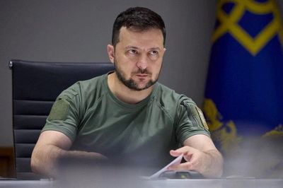 Tổng thống Ukraine tìm người thay thế tổng tư lệnh quân đội để xoa dịu làn sóng biểu tình