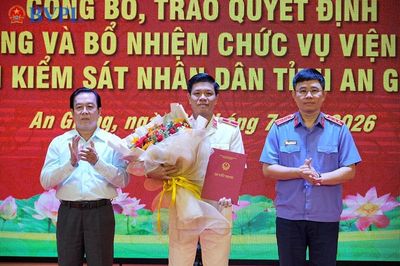 Bổ nhiệm đồng chí Kiều Hoài Phong giữ chức vụ Viện trưởng VKSND tỉnh An Giang