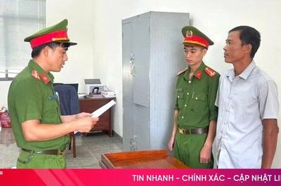Bị bắt do không hoàn trả tiền chuyển khoản nhầm