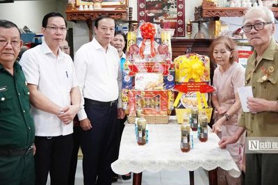 Tp.HCM: Tri ân thương binh, gia đình liệt sĩ bằng những chuyến thăm nghĩa tình