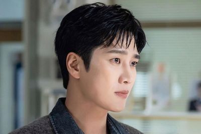 Ahn Bo Hyun nói về màn trở lại với Flex x Cop 2