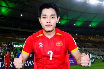 Ngôi sao Brazil được HLV Kim Sang Sik chọn thay Đình Bắc