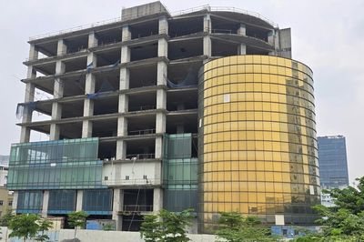 Hai dự án nghìn tỷ giữa Thủ đô 15 năm bỏ hoang, dang dở