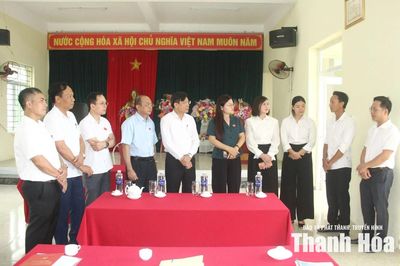 Khảo sát việc thực hiện mô hình chính quyền địa phương 2 cấp tại xã Hoằng Tiến