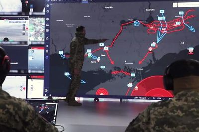 Ukraine trở thành phòng thí nghiệm quân sự: Tối ưu hóa tác chiến bằng dữ liệu drone và AI