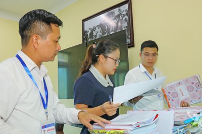 Kiểm tra công tác tổ chức xây dựng Đảng tại xã Tân Khánh