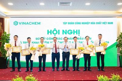Vinachem tăng trưởng hai con số, phấn đấu doanh thu năm 2026 đạt 74.567 tỷ đồng