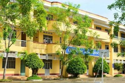 Thủ tướng yêu cầu tinh gọn hệ thống trường công, giảm tối thiểu 30% đầu mối