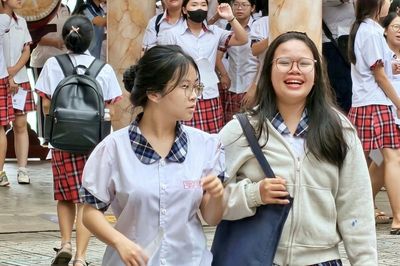 79 trường trung học phổ thông tuyển bổ sung gần 3.500 học sinh lớp 10 tại Thành phố Hồ Chí Minh