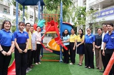 Xã Hóc Môn, TPHCM: Triển khai 'Dịch vụ công tại ấp trong giải quyết thủ tục hành chính'